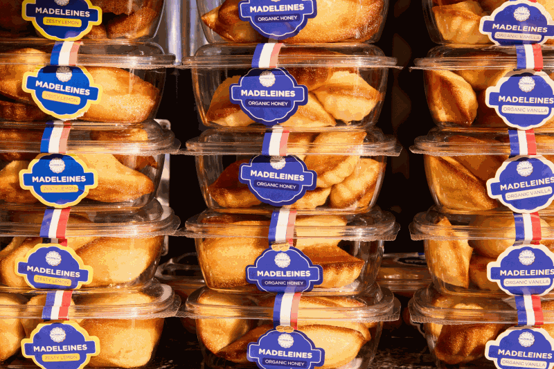 Free Madeleines at Sacreblue!